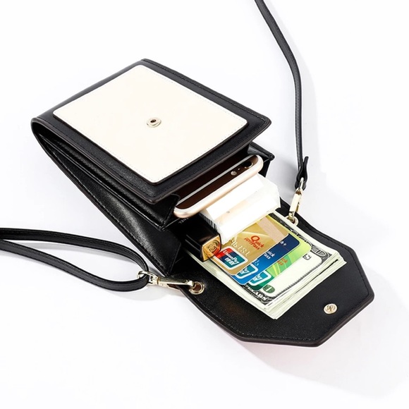 Multifunctional Vegan Leather Crossbody Purse - Picture 14 of 16